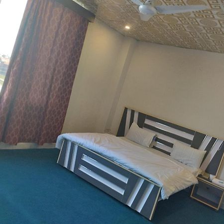 Hotel Royal Sweet Lahore Exterior foto